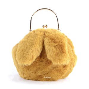 Soeta – Faux fur handtas met konijnen oortjes.